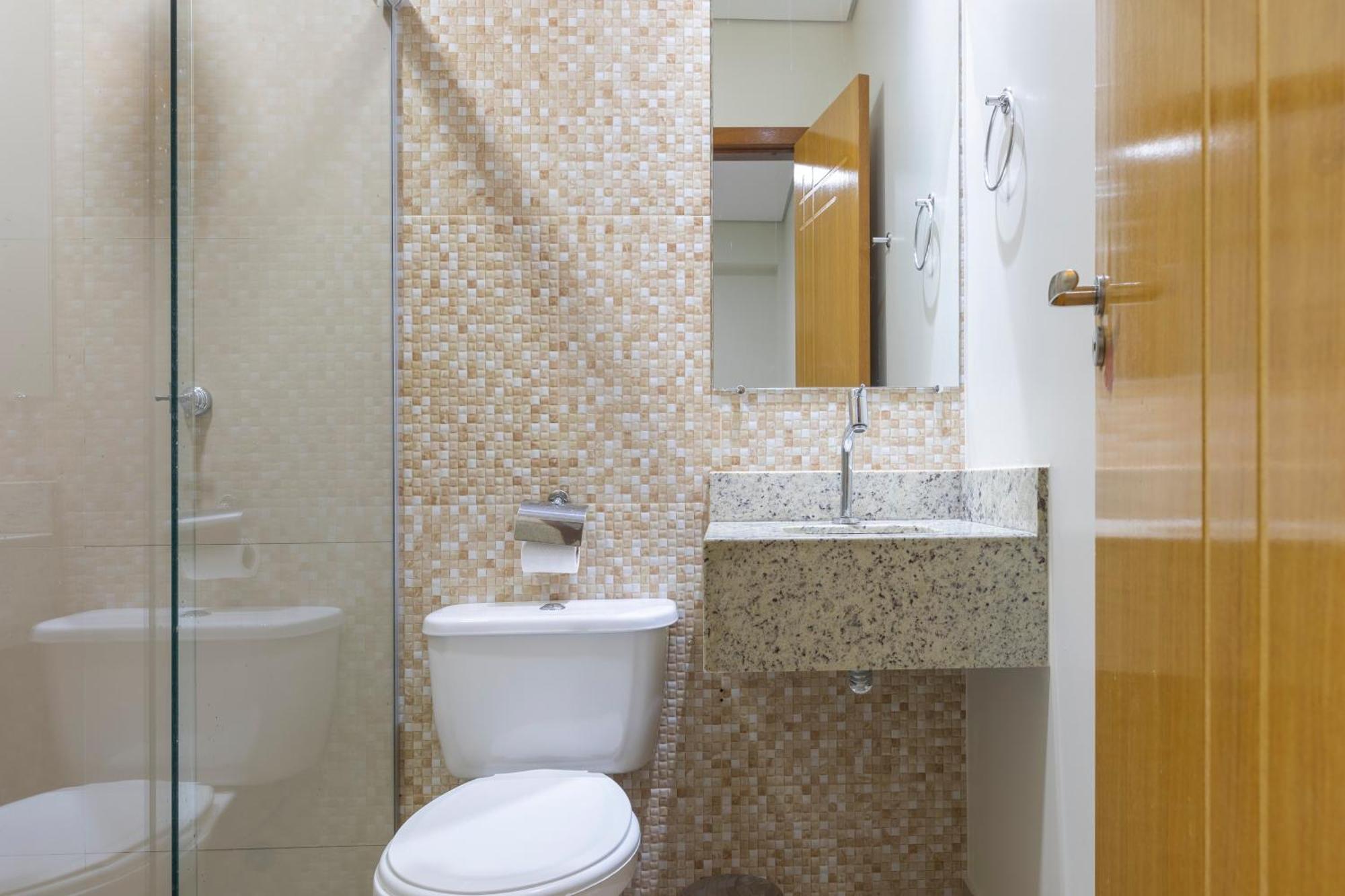 Oyo Tropical Confort Hotel, Brasilia Sao Sebastiao  Екстериор снимка